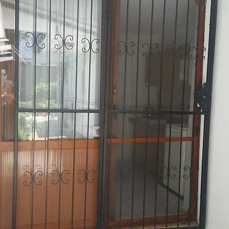 Santo Hotel Ula
